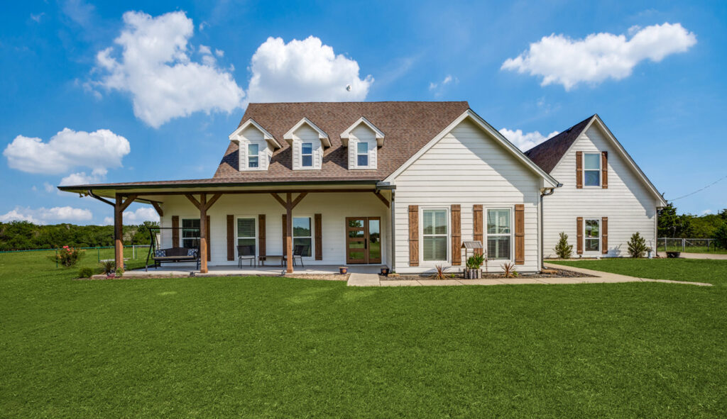 Custom Home Builder in Rockwall & East Texas | Bravos Builders